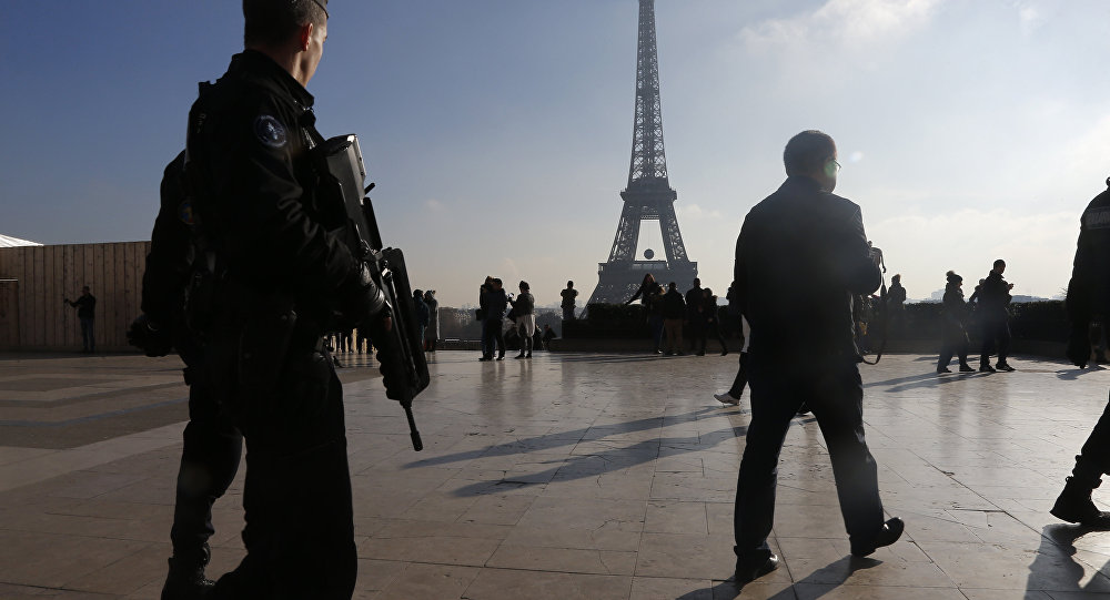 Paris Travel Ban Photo - The SITREP Military Blog
