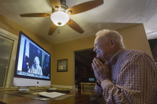 WWII Vet Reunion Pic - The SITREP Military Blog