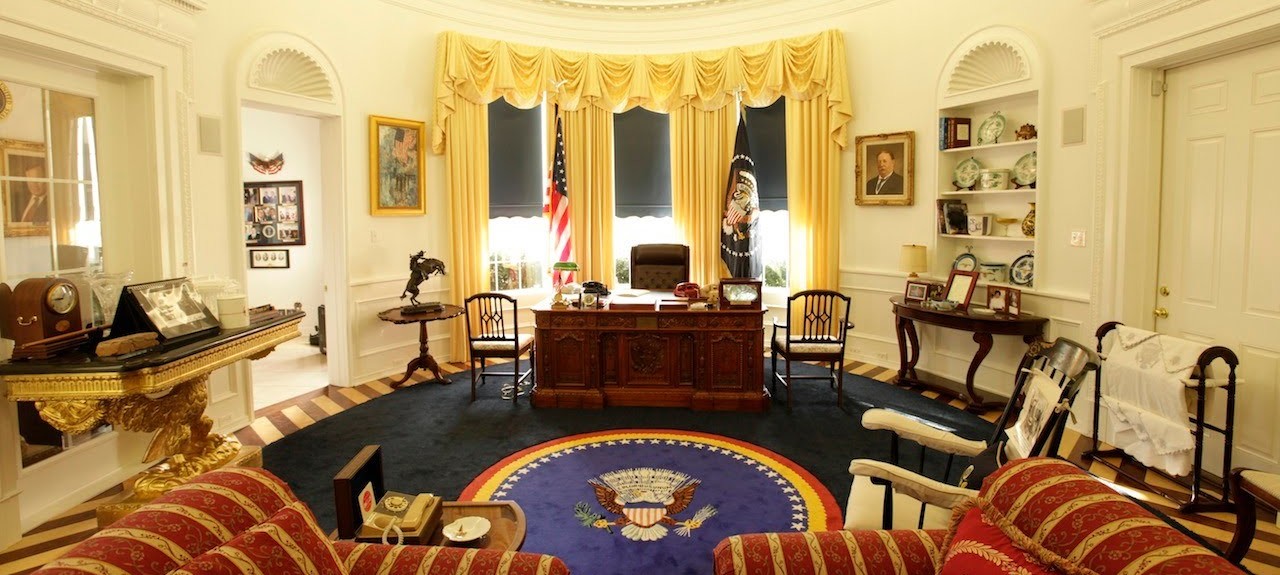 Presidents Oval Office Image - The SITREP Military Blog