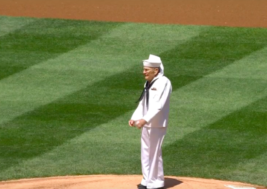 HERES A WWII VET THROWING THE FIRST PITCH LIKE A TOTAL STUD - THE SITREP MILITARY BLOG